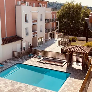 Vakantiepark Terres De France - Cote Provence